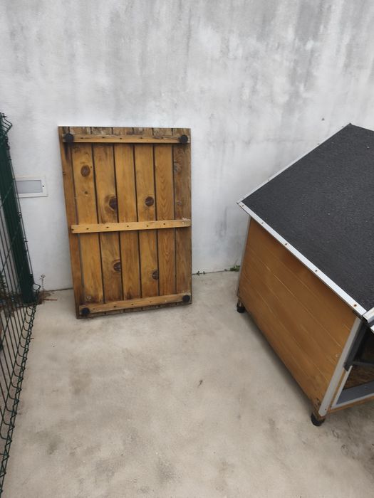 Casota para cao usada