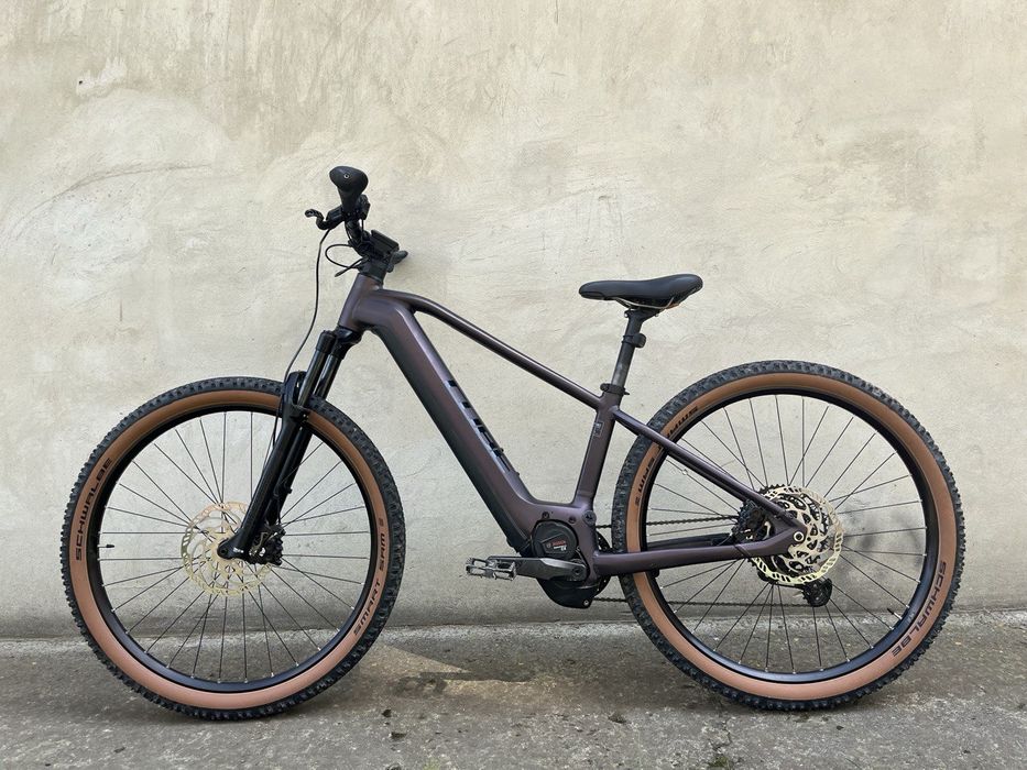 Електровелосипед  CUBE