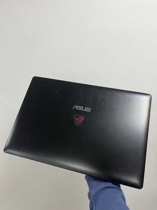 Ігровий ноутбук ASUS ROG i7 GTX SSD IPS