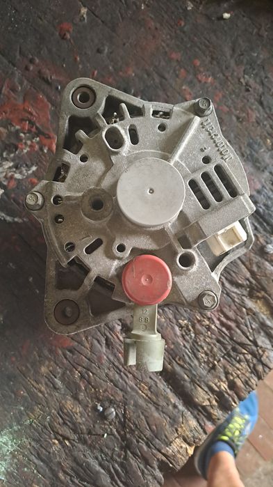 Alternator Ford Maverick