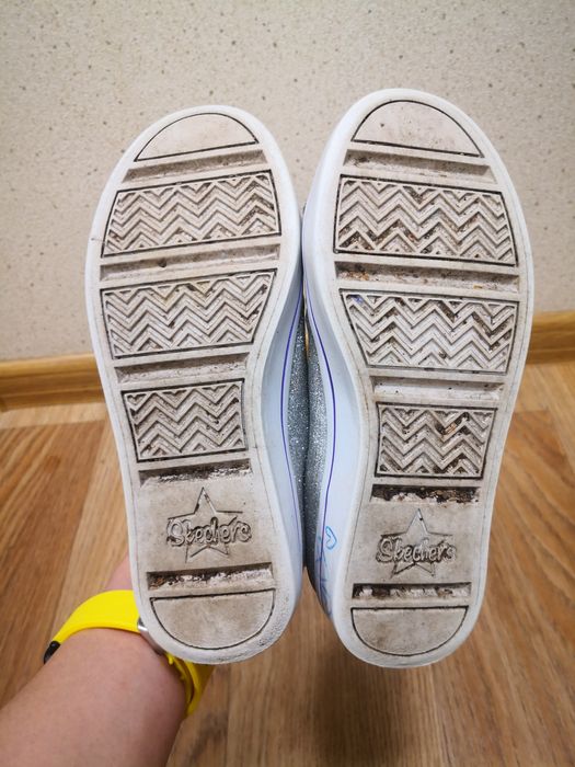 Кеди skechers 32р.