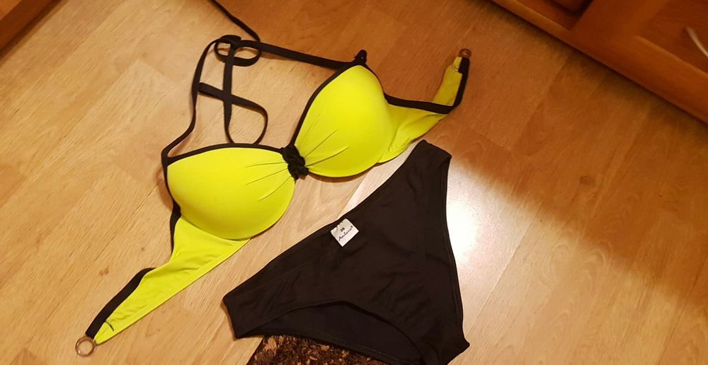 Nowy strój kąpielowy