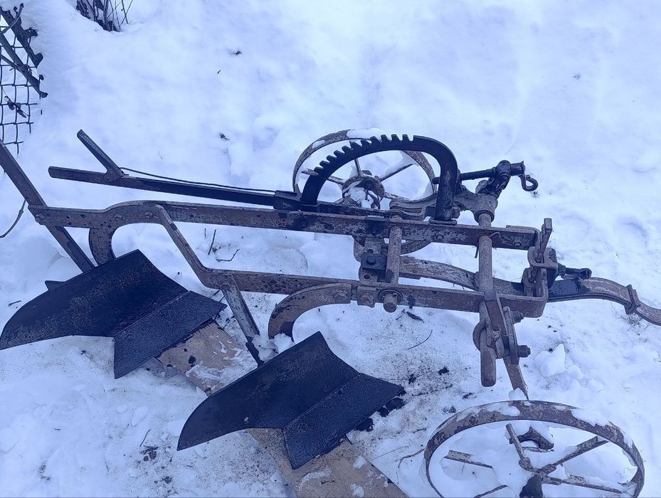 Плужок кіний 2-20