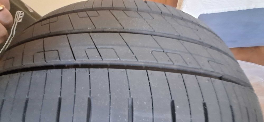 Tire 205/45 R17 88V Goodyear EfficientGrip
