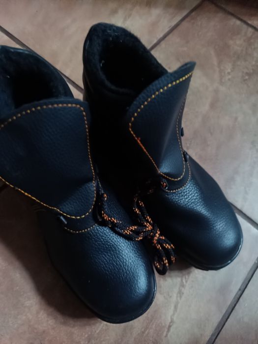 Buty robocze ocieplane r40
