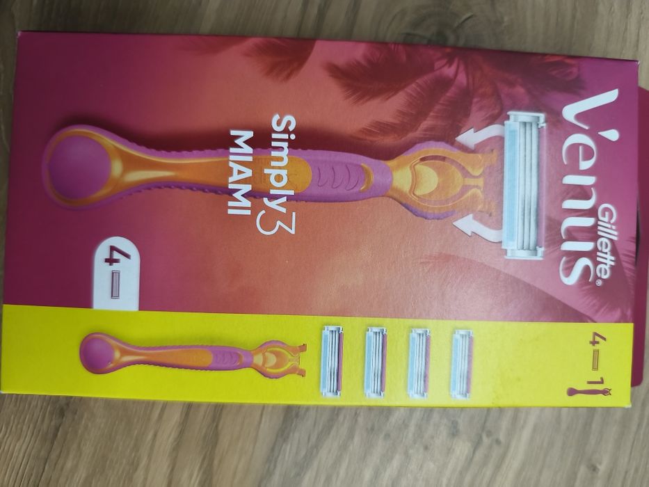 Maszynka Venus Gillette 4 ostrza 1 rączka