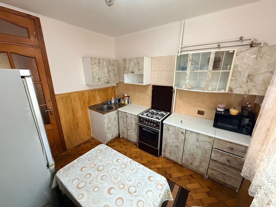 Продам 2-кімнатну! Вул. Воробкевича / Черемош