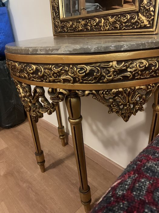 Conjunto mesa e espelho restaurados