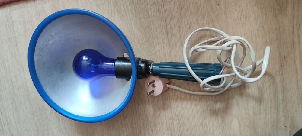 Лампа синяя,лечебная. Сделано в СССР.