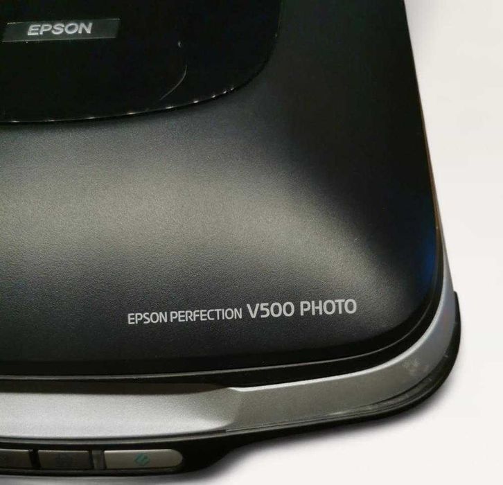 Epson Perfection V500 Photo – skaner do zdjęć, slajdów, negatywów, ICE