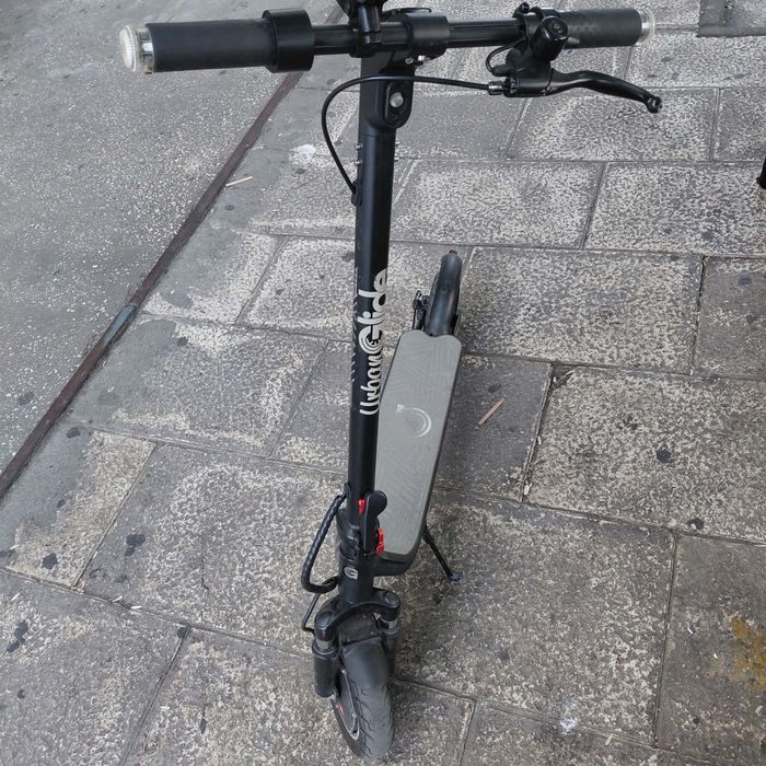 Vendo trotinete elétrica