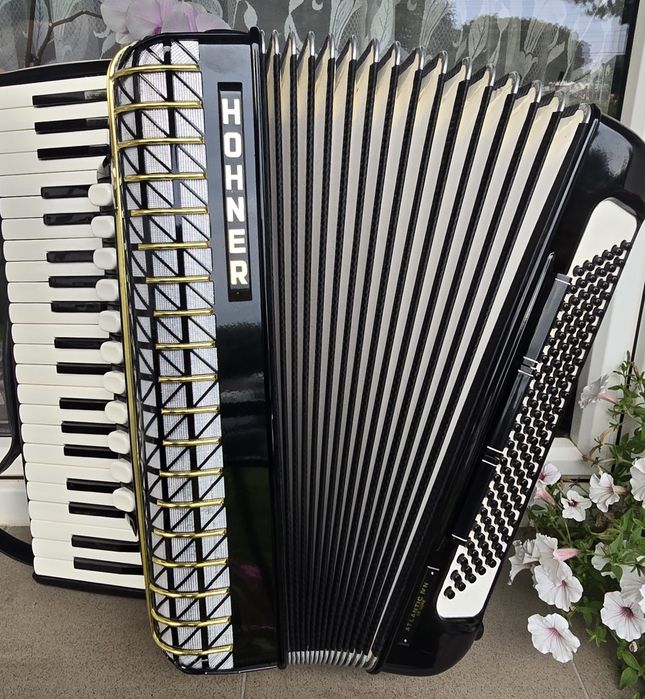 Akordeon Hohner Atlantic IV N De Luxe 120 basów