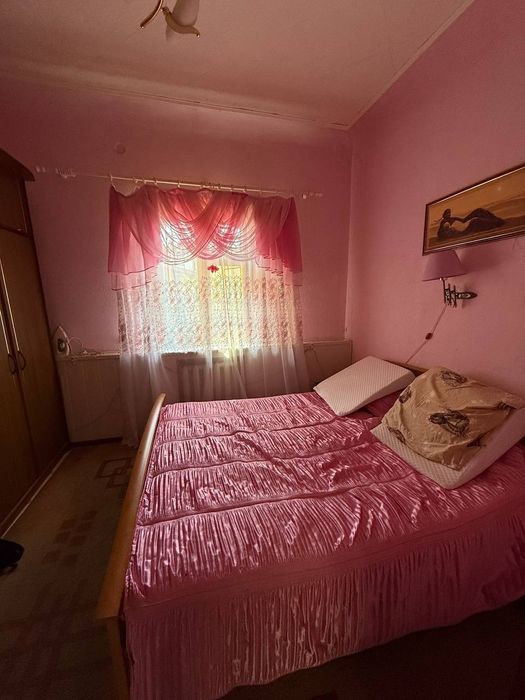 Будинок по вул.Ярославській. Є держ.Акт на земельну ділянку!