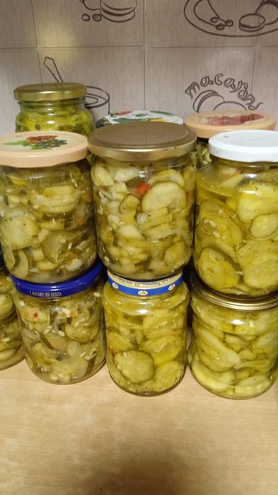 Консервація домашня,ікра кабачкова,салати