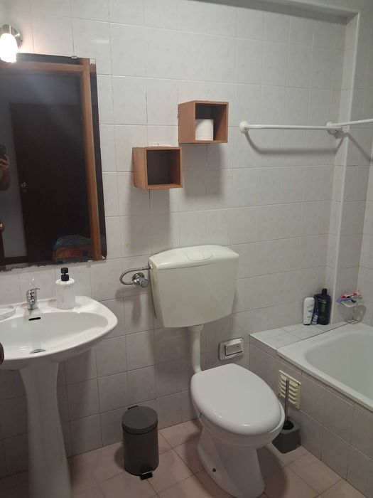 Quarto para arrendar em Aveiro