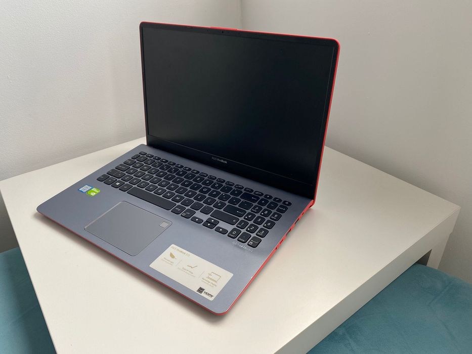 Asus VivoBook S15 – Portátil leve, rápido e pronto a usar