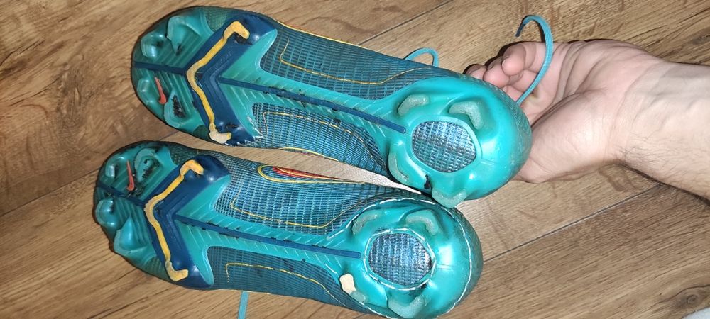 Używane korki profesjonalne Nike VAPOR 14 ELITE FG roz. 45