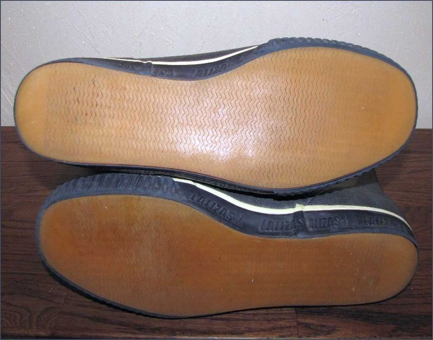 Яхтенные резиновые сапоги Lalizas, высокие с завязками, размер 42-43.