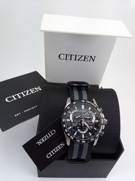 Титановые часы Citizen CB5908-57E радиоконтроль сапфир вечник(*дефект)