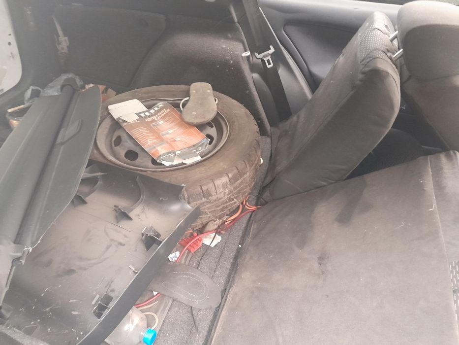 Шкода тур 1.6 газ.ДТП.