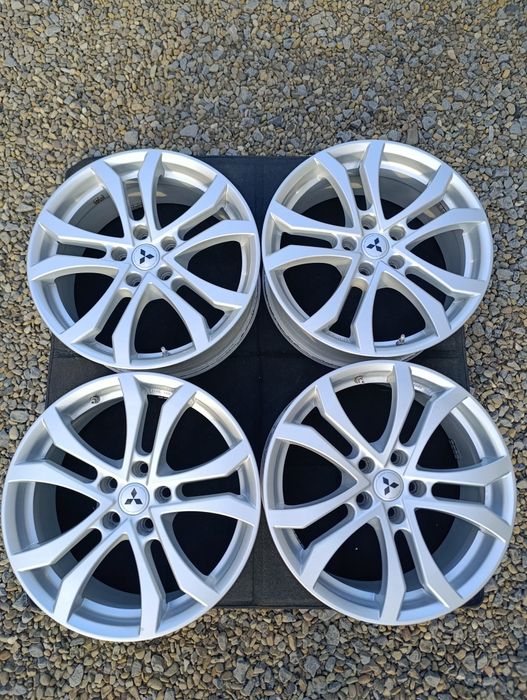 Диски 5*114.3 R18 Mitsubishi Hyundai Kia Toyota Renault Nissan