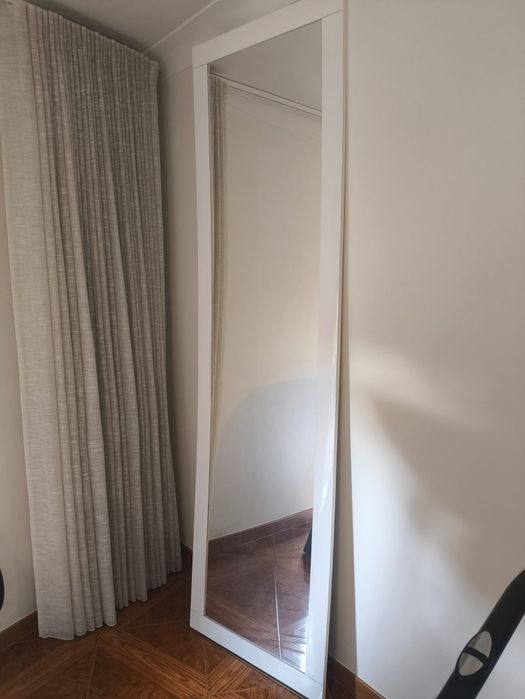 Moldura com espelho461405418287288320
