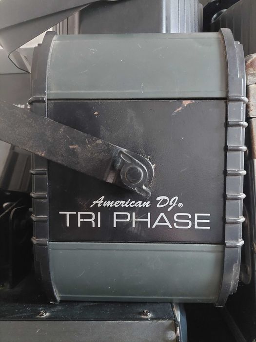 Światła dyskotekowe ADJ TRI PHASE, MAJESTIC