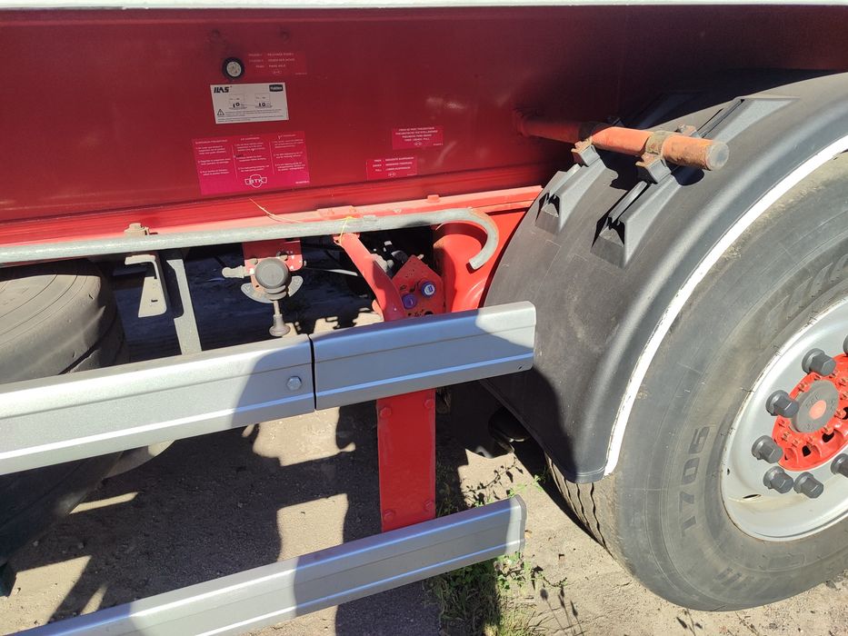 Самосвал зерновоз