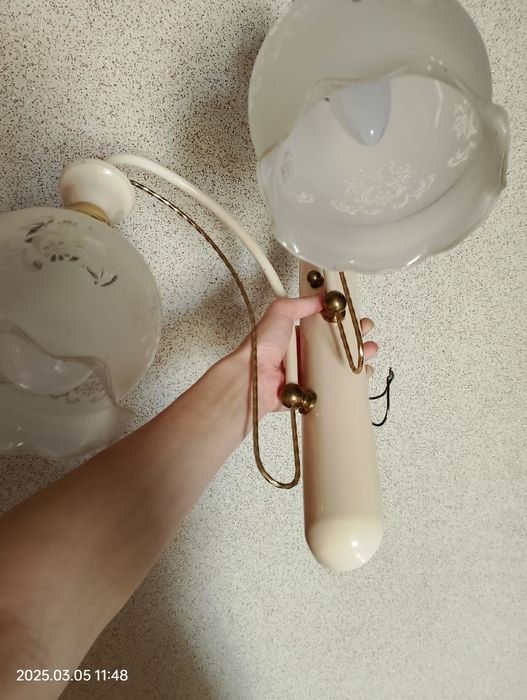 Żyrandol / lampa ścienna