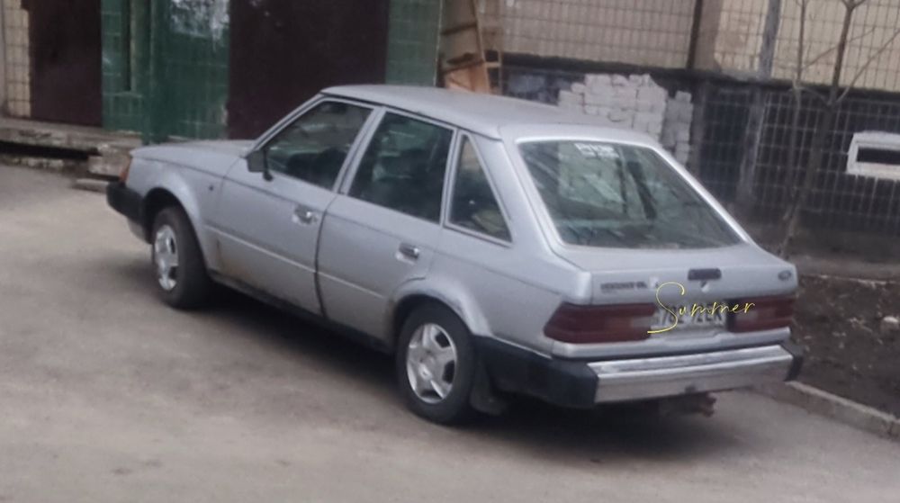 Продам Форда Эскорт