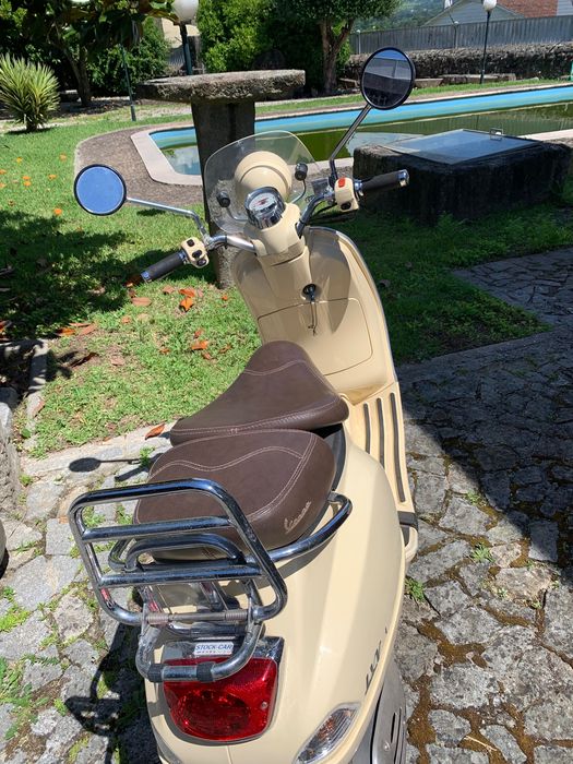 Vespa Piaggio 125