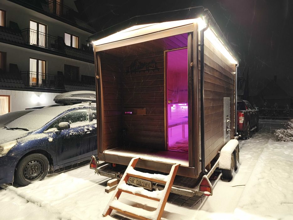 Mobilna Sauna z DWOMA poziomami na przyczepie wynajem wypożyczalnia