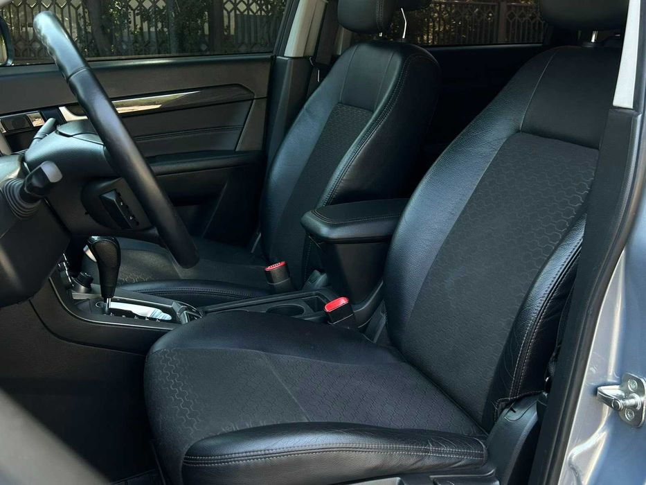 Продається надійний, просторий сімейний кросовер Chevrolet Captiva