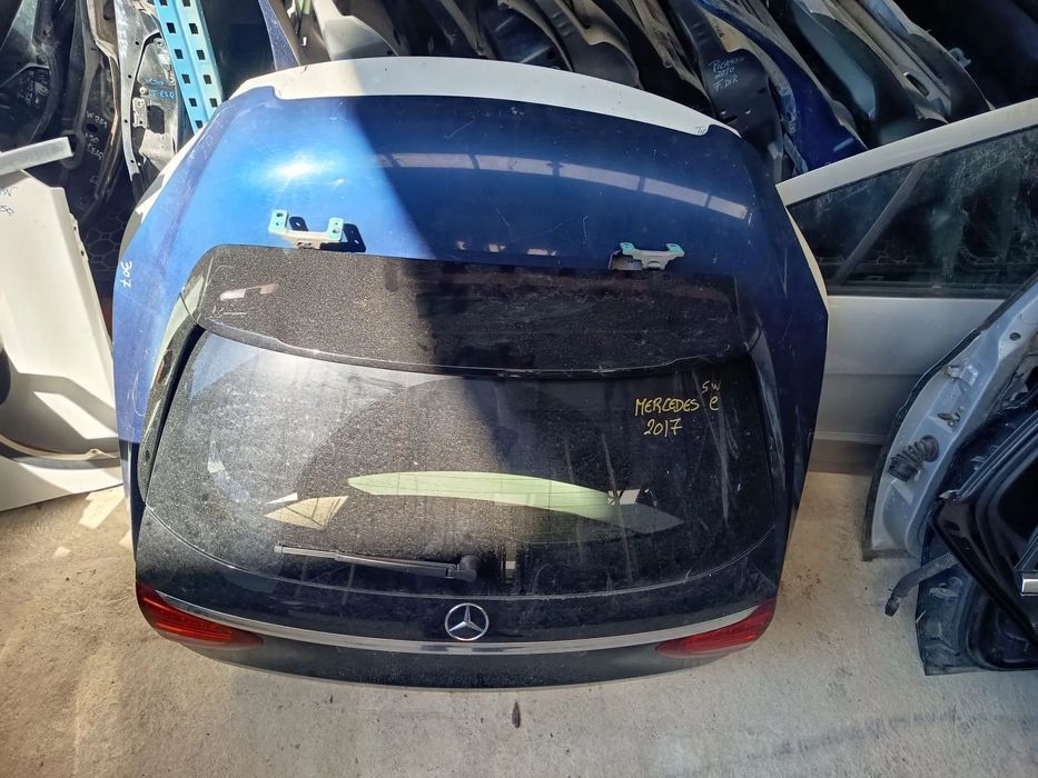 Tampa mala Mercedes W205 carrinha ano 2017