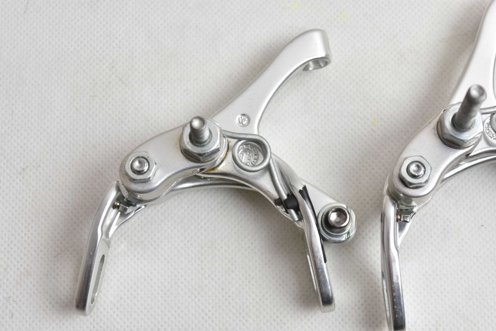 NIEUŻYWANE hamulce szosowe CAMPAGNOLO veloce ! niekompletne !