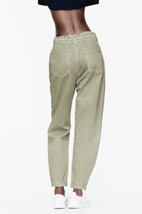 Джинси  баггі  "Zara" 36p.