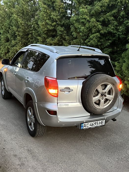 Toyota rav4 2.2 d