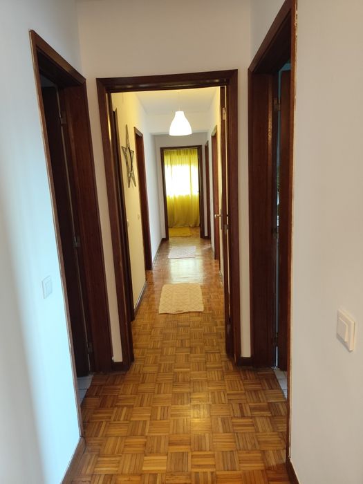 Aluga-se apartamento T3 centro de  Viseu
