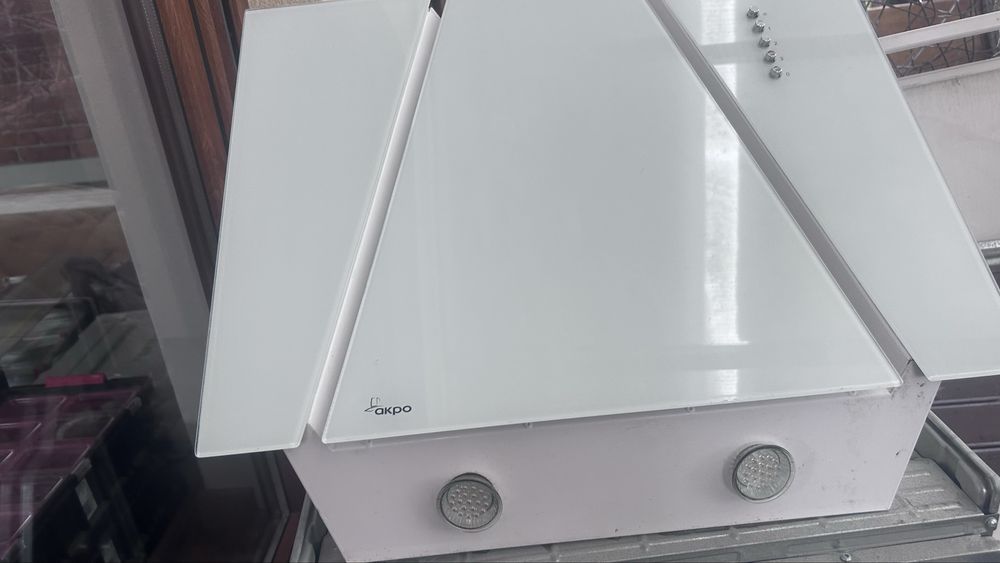 Okap Akpo uzywany, sprawnie dziala