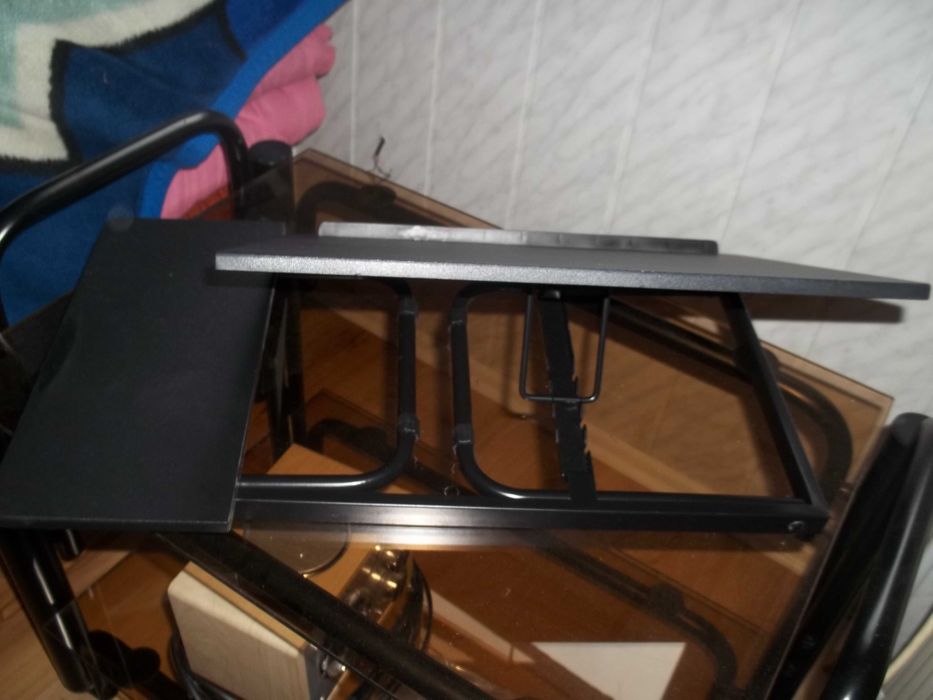 Stolik, blat, pulpit pod laptopa