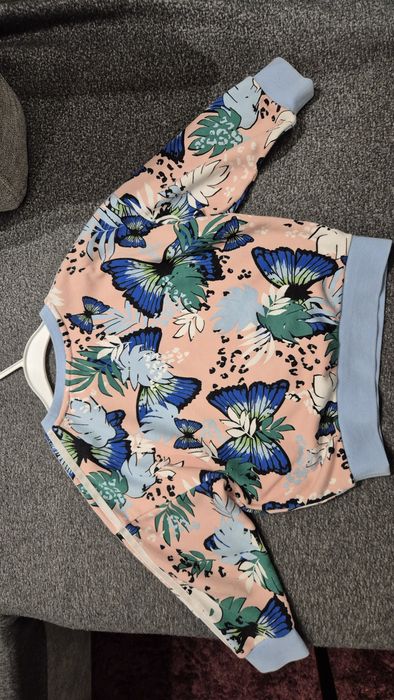 Bluza adidas stan bardzo dobry roz 116