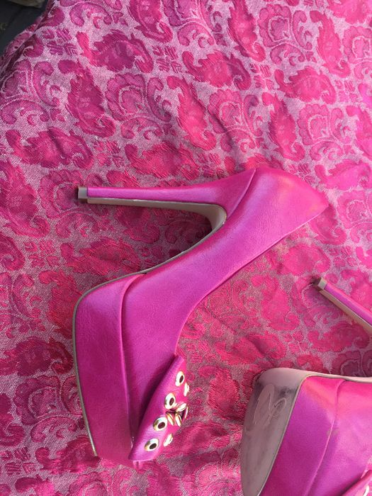 Szpilki buty Ladystar by Daniela Katzenberger NOWE r 37