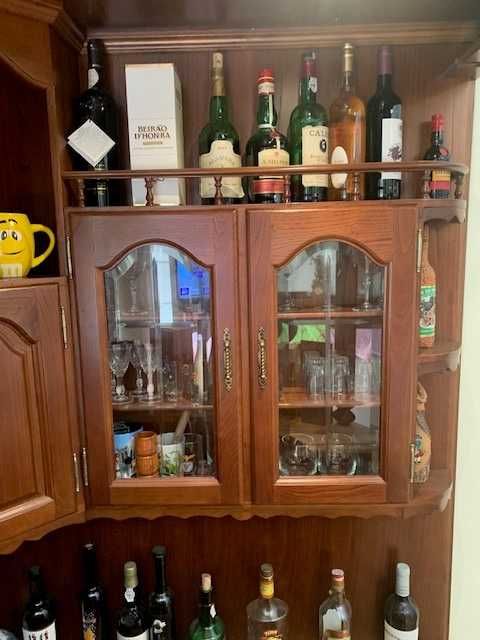 Móvel Bar eletrificado