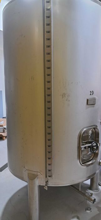 Cubas de 3000 litros