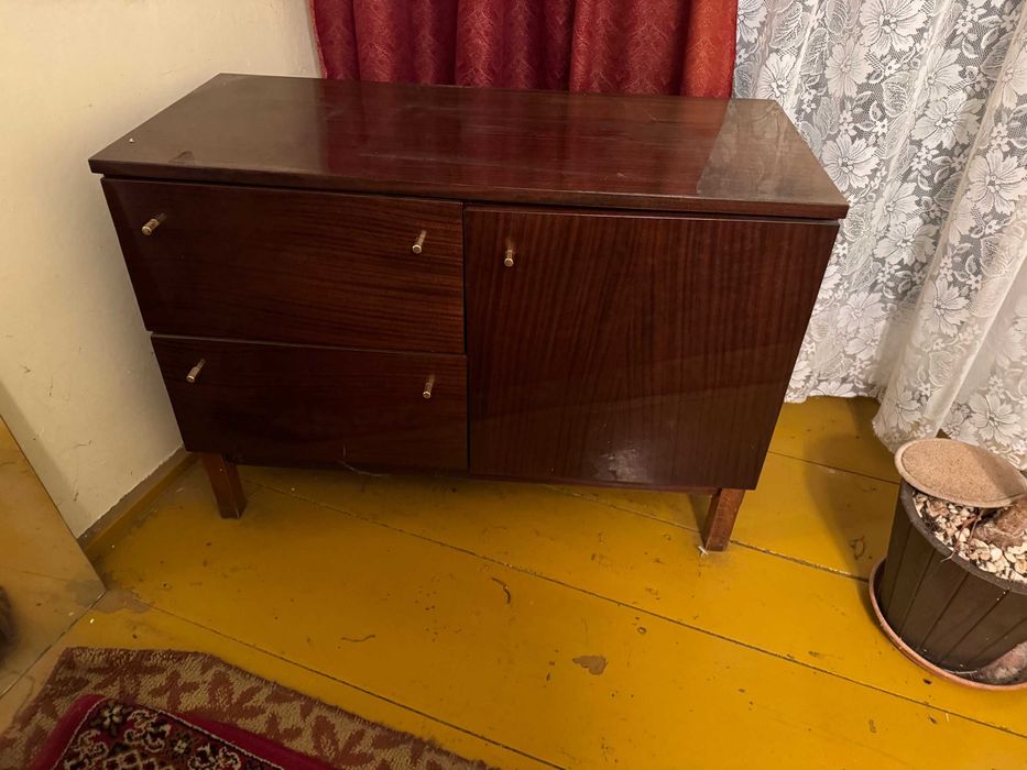 Oddam duży zestaw mebli stylowych PRL regały szafy salon kuchnia