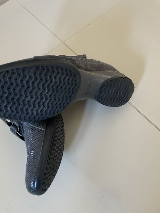 Geox respira wygodne skórzane buty