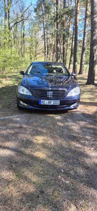 Mercedes W221 320