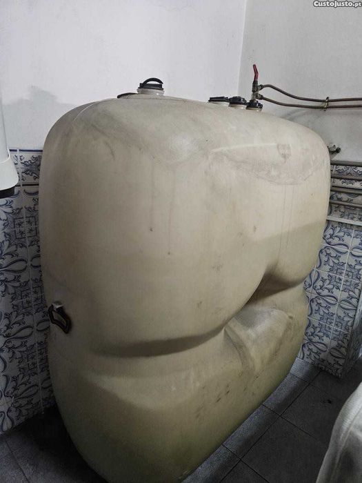 vendo reservatório para combustível