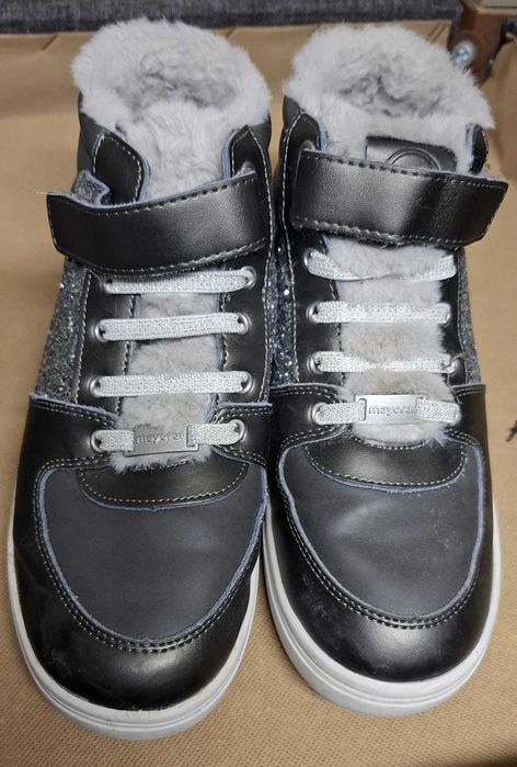 Bota Cinza Mayoral: Tam 36