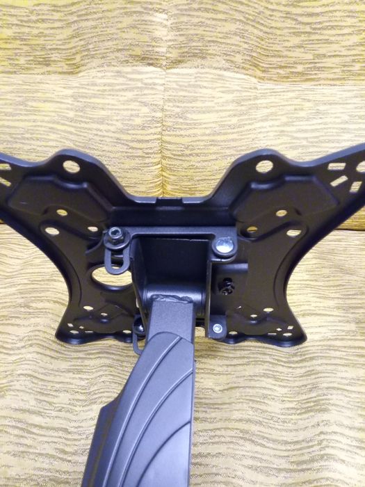 Навесная полка для телевизора